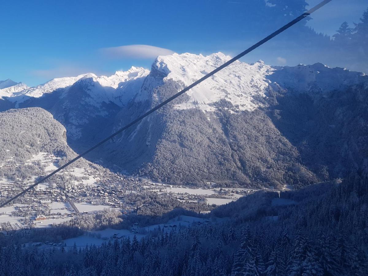 Les Frahans Samoëns Buitenkant foto